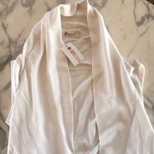 NWT Love YaYa sleeveless sweatshirt